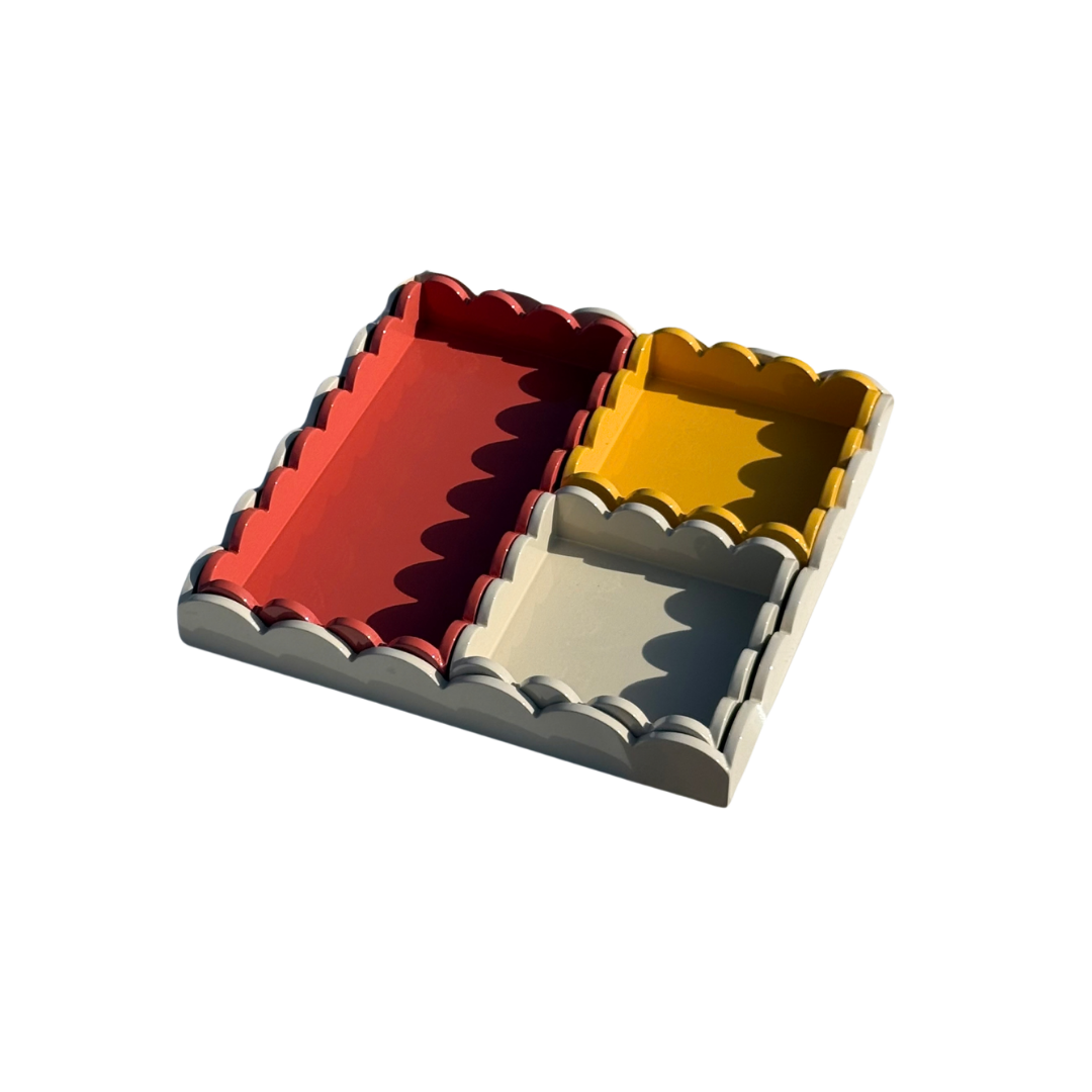 Wave Edge Tray (Set 4 Pcs)